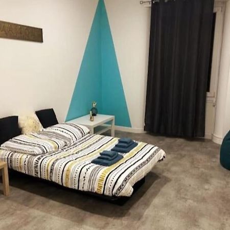 Appartamento Label Etape - 2Min Gare - Wifi - Terrasse Marsiglia Esterno foto